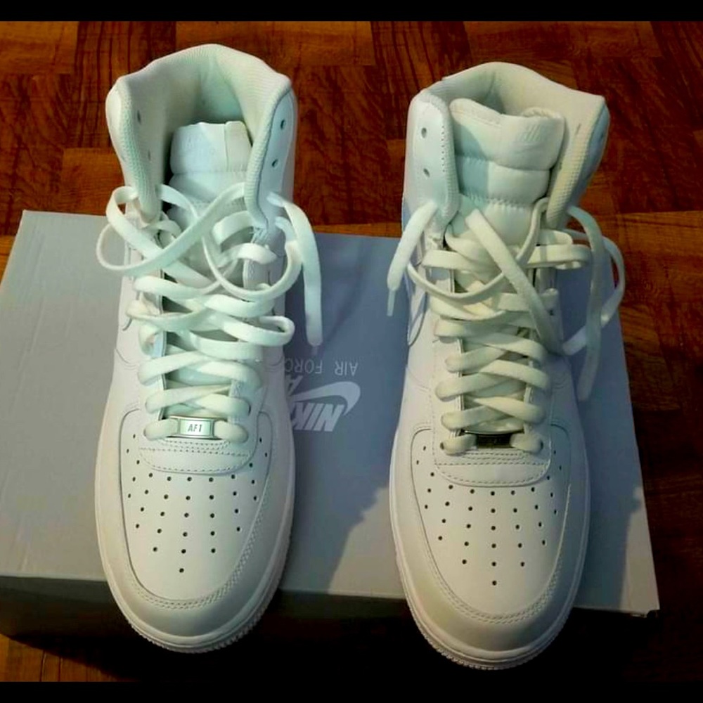 Air Force 1 High white